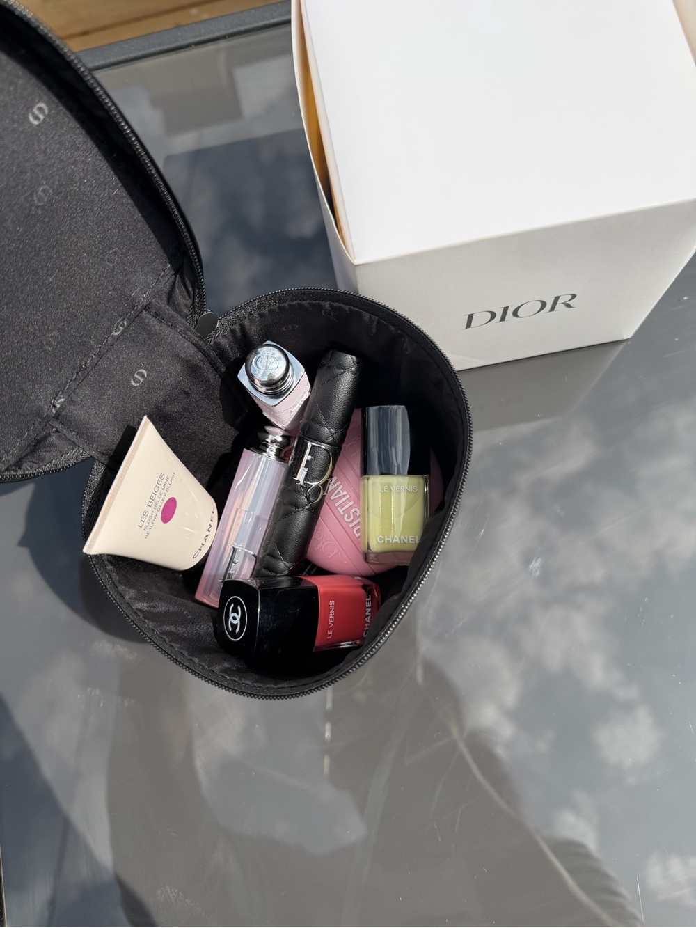 Dior Black Patent Leather Vanity Case - Picture 3 of 5